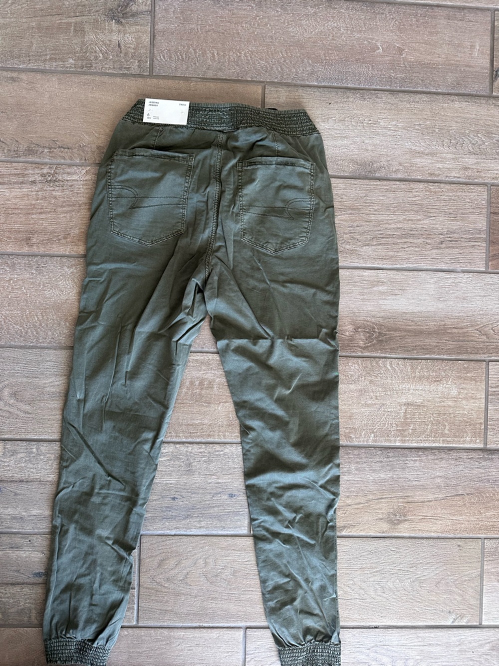American Eagle Outfitters Olive Green Cargo Joggers - Picture 5 of 6